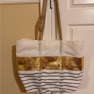 Sea Bags Maine Tote with Rope Handles | Gold Stripe | Zip Top